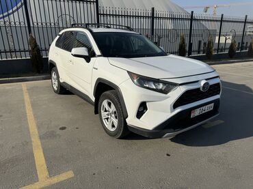 Toyota: Toyota RAV4: 2019 г., 2.4 л, Автомат, Гибрид, Внедорожник — 1