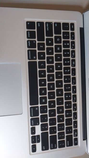макбук эйр: Ультрабук, Apple, память SSD