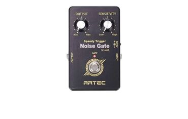 Pedallar: Gitara pedalı "Artec Noise Gate" . ARTEC Noise Gate gitar pedalı