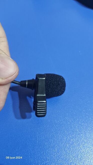 mikro qulaq: Mikrofon Ela Veziyetdedir Type C 2 Metr Uzunluqda Çox Yaxşı Işleyir