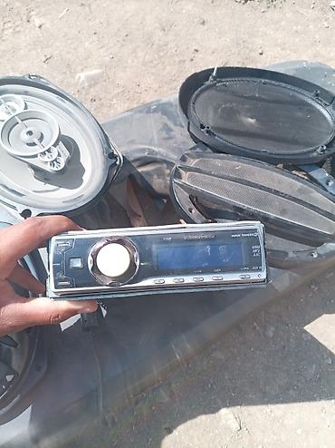Dinamiklər və sabvuferlər: Pioneer avtomobil audiosu dəsti Komponentlər: - Pioneer DEH-P7950UB — 3