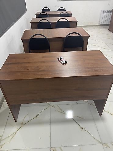lovhe satilir: Yeni, Açılmayan, Taxta, Dördbucaq masa — 1