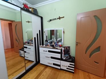 Həyət evləri və villaların satışı: 3 otaqlı, 6 kv. m, Kredit yoxdur, Orta təmir — 17