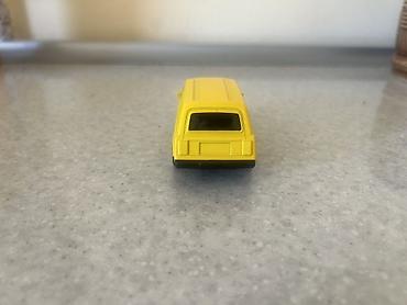 oyuncaq demir masin: Sarı rəngli metal miniatür of-road avtomobil modeli - Korpus: metal — 2