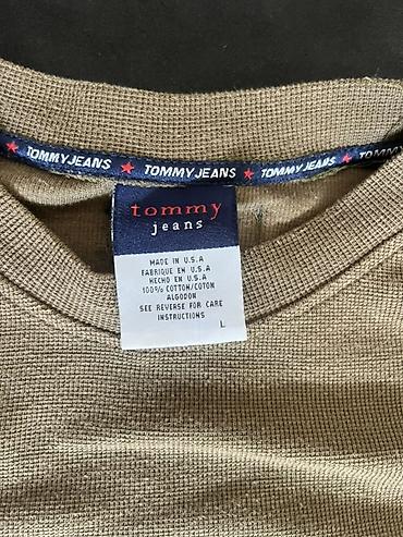 modeli: Tommy Jeans muška majica kratkih rukava - Model: klasična T‑shirt — 5