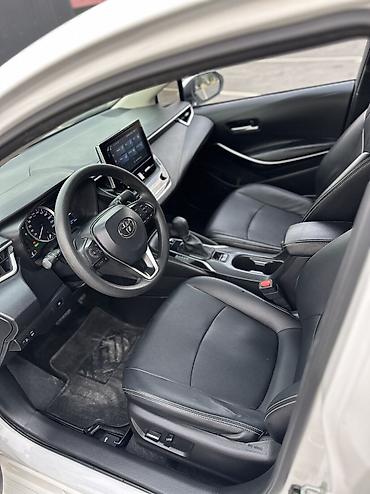 Toyota: Toyota Corolla: 2021 г., 1.8 л, Вариатор, Гибрид, Седан — 7