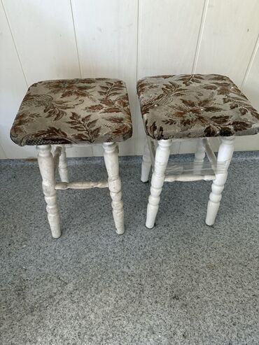 Банкетки: Банкетка, Б/у, Без полок, Самовывоз, цвет - Белый — 10