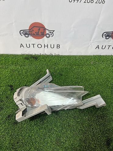 dn8: Правая противотуманная фара Hyundai 2019 г., Б/у, Оригинал, Корея — 1
