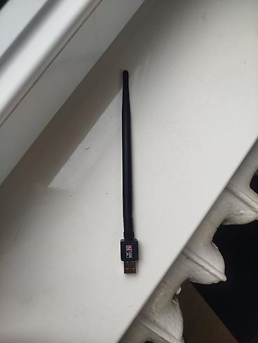 raspberry pi: USB Wi‑Fi адаптер с внешней поворотной антенной - Интерфейс: USB-A - — 1