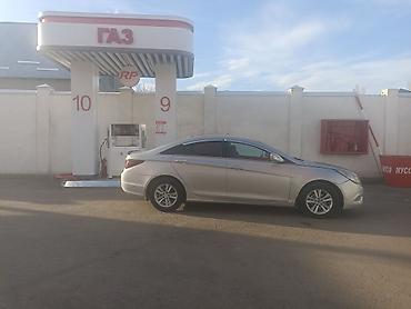и 16: Hyundai Sonata: 2012 г., Газ, Седан — 3