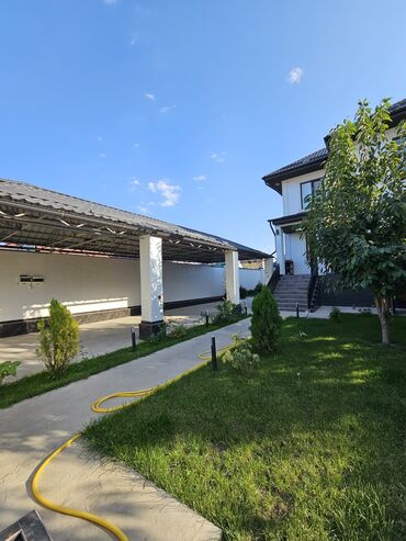 Продажа домов: Дом, 196 м², 9 комнат, Риэлтор, Евроремонт — 24