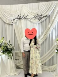 кремовое платье в пол: Вечернее платье, А-силуэт, Длинная модель, С рукавами