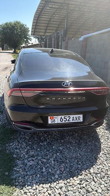 авто для такси: Hyundai Grandeur: 2020 г., 2.4 л, Автомат, Гибрид, Седан — 9