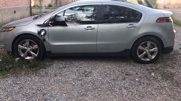 тигу машина: Chevrolet Volt: 2012 г., 1.4 л, Вариатор, Гибрид