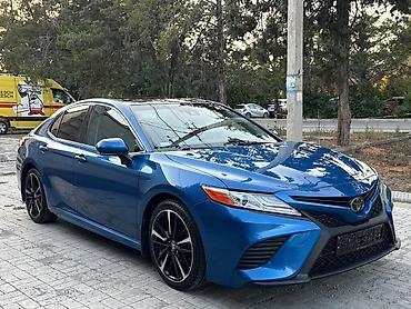 corolla 2016: Toyota Camry: 2018 г., 2.5 л, Автомат, Бензин — 3