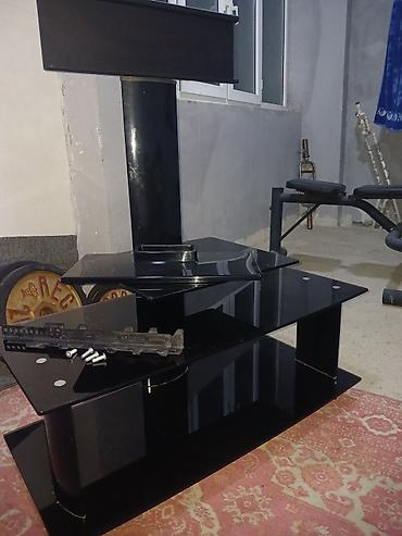 divar rəf: Məhsul: Qara şüşə TV stendi və divar/dirək tipli TV dayağı komplekti — 2