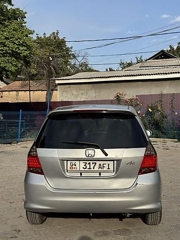 фит парог: Honda Fit: 2007 г., 1.3 л, Вариатор, Бензин, Хэтчбэк — 4