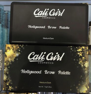 Косметика: Палетка для бровей от Cali Girl в оттенке Medium/Dark. Палетка состоит