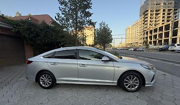 Продажа авто: Hyundai Sonata: 2021 г., 2 л, Автомат, Бензин, Седан — 7