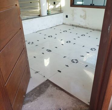 Укладка плитки: Подготовка стен для укладки, Подготовка стен для грунтовки, Резка плитки | Керамическая плитка, Керамогранитая плитка, Мозаичная плитка | Вертикальная укладка, Диагональная укладка, Горизонтальная укладка Больше 6 лет опыта at lalafo.kg — 18 Укладка плитки: Подготовка стен для укладки, Подготовка стен для грунтовки, Резка плитки | Керамическая плитка, Керамогранитая плитка, Мозаичная плитка | Вертикальная укладка, Диагональная укладка, Горизонтальная укладка Больше 6 лет опыта — 18