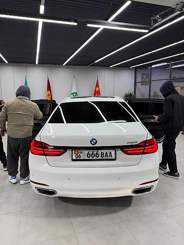 ли 7: BMW 7 series: 2018 г., 3 л, Бензин, Седан — 3