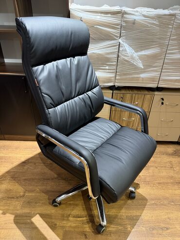 Ofis oturacaqları: 🔷️Zemanetli Kreslolar 🔶️Catdirilma var 🔷️Reng secimi 🔶️Topdan ve ya — 8