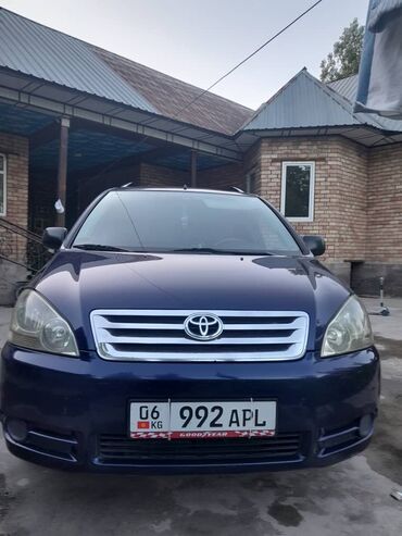 таюота авенсис: Toyota Avensis Verso: 2003 г., 0.2 л, Механика, Бензин, Минивэн