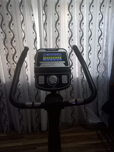 Samokatlar: VolksGYM D-430 VeloTrenajor üçün enyaxşı firmalardan birine mexsus