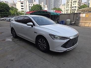 byd plus: BYD Qin: 2022 г., 1.5 л, Автомат, Гибрид, Седан — 5