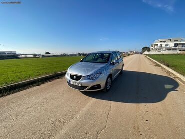 Seat: Seat Ibiza: 1.2 l. | 2011 έ. 127000 km. Χάτσμπακ — 3