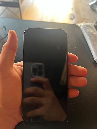 айфон 16 e: IPhone 15, 128 ГБ, Черный, Face ID — 3
