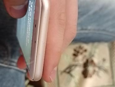 Apple iPhone: IPhone 8, 64 GB, Ağ, Simsiz şarj — 9