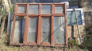pencere altliqlari: Metall çərçivəli pəncərə bloku - Material: qalın metal profil, üst