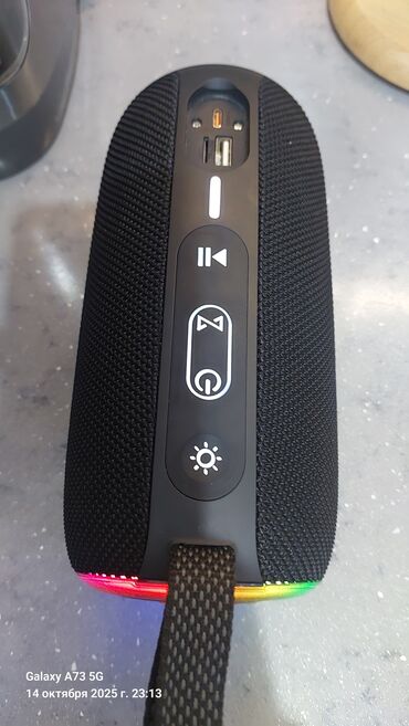 корпус для компа: Портативная Bluetooth‑колонка с LED‑подсветкой - Форм‑фактор