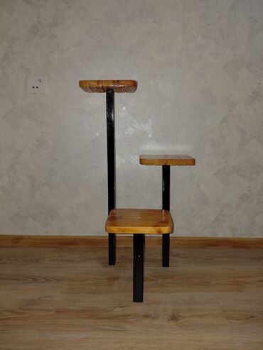 Bitkilər üçün dibçəklər: Taxta bitki stendləri və saksı dayaqları - Material: təbii ağac. Açıq — 11