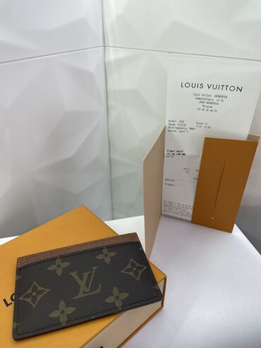 suknja i sako: Card holder, Louis Vuitton, Material: Leather, Canvas