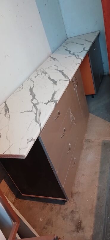 azerbaycan xerite: Metbex mebeli olcu 2.80 .istifade olunmamish .teze .Baki sheher daxili