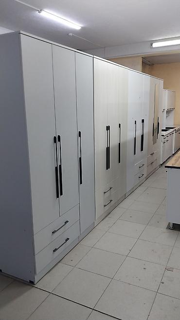 Шифоньеры, шкафы для одежды: Трёхдверный шкаф-/распашной для одежды - Габариты: ориентировочно — 1