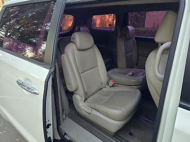 mini v: Kia Carnival: 2020 г., Автомат, Минивэн — 9