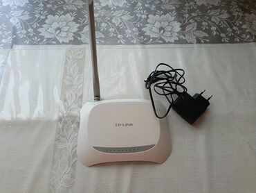 nar mobile modem: TP-LİNK 150 M/bs modem. Tam işləkdir