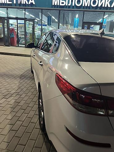 k 5: Kia K5: 2018 г., Седан — 5