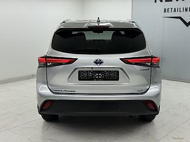Toyota: Toyota Highlander: 2022 г., 2.5 л, Автомат, Гибрид — 12