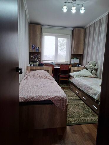 тоголок молдо фрунзе: 3 бөлмө, 58 кв. м, 104-серия, 4 кабат