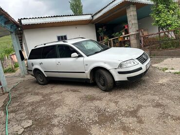 Volkswagen: Volkswagen Passat: 2001 г., 2 л, Механика, Бензин, Универсал at lalafo.kg Volkswagen: Volkswagen Passat: 2001 г., 2 л, Механика, Бензин, Универсал