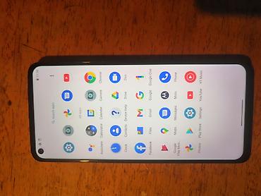 Motorola: Motorola g9 plus

dobar telefon 4/128, sve je ispravno — 10