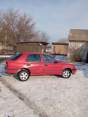 ключи для машины: Nissan Sunny: 1992 г., 1.4 л, Механика, Бензин, Хэтчбэк