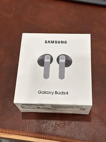 beats qulaqlıq: Samsung Galaxy Buds4 simsiz qulaqlıqlar Istifade olunmayib qəti — 1