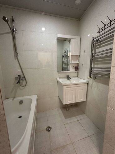 Uzunmüddətli kirayə mənzillər: Yasamal rayonu, Yasamal Mida 1-də olan, 12 mərtəbəli yeni tikili — 12