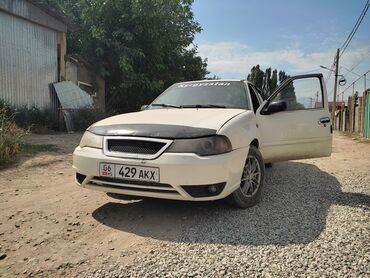 нехия 1: Daewoo Nexia: 2011 г., 1.5 л, Механика, Бензин, Седан