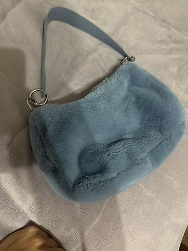 Çantalar: Məhsul: original Primark qadın çantası - Model: Kürklü/plyuş — 1